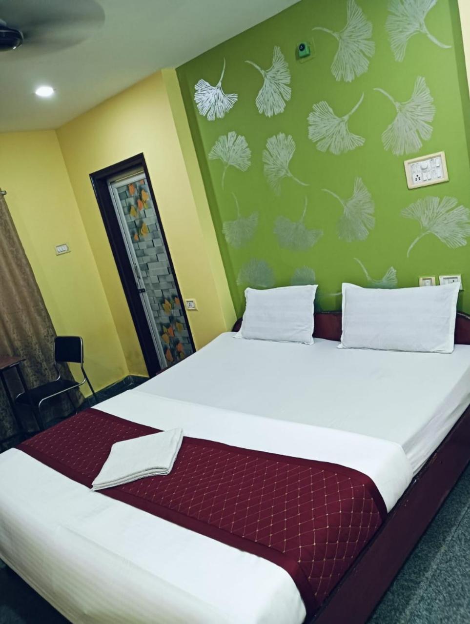 Hotel Swagat プリ エクステリア 写真